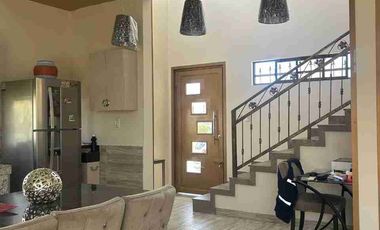 Alquilo hermosa casa dos plantas,  Urbanización El Condado Vicolinci