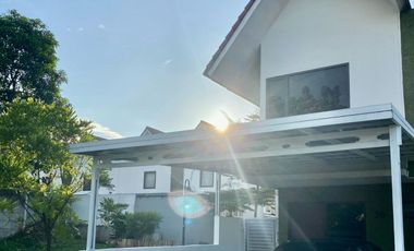 Dijual Murah rumah hook, bagus, 2 Lantai dalam cluster Di vida Bekasi