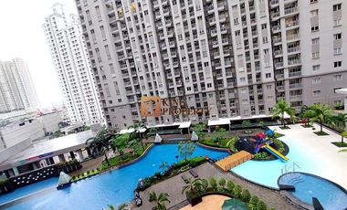 Terkoneksi CP Mall via East Tunnel, Disewakan 2 Bedroom Royal Mediterania Garden Unfurnished Rapi, sudah terpasang Kitchen Cabinet dan AC