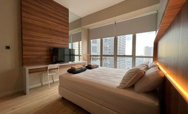 Ekslusif! fasilitas lengkap dengan clubhouse Disewakan 3br+ Full furnished Condominium Taman Anggrek Residence