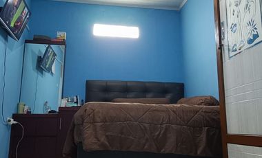 Jual Take Over Rumah 2LT dkt Stasiun KA di Wanajaya Cibitung Bekasi