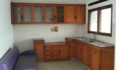 Disewakan, Batununggal Indah Estate, cocok untuk usaha, kantor dan keluarga besar