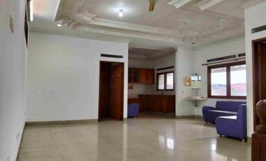 Disewakan, Batununggal Indah Estate, cocok untuk usaha, kantor dan keluarga besar