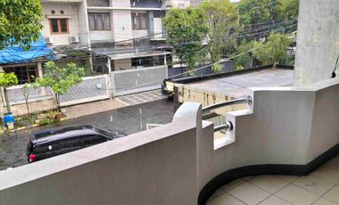 Disewakan, Batununggal Indah Estate, cocok untuk usaha, kantor dan keluarga besar