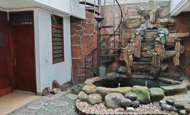 Disewakan, Batununggal Indah Estate, cocok untuk usaha, kantor dan keluarga besar