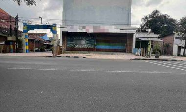 0304.13 dijual ruko lelang Mojokerto di Sooko di Ra basuni