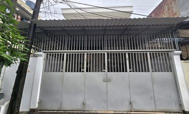 Dijual BU Rumah Taman Permata Indah 2 Lantai Baru Renovasi, Partially Furnished Dekat Tol & Pasar Teluk Gong, Kuliner, GBI Rock Pantai Indah Kapuk