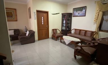 Rumah Di Komplek Duta Prima Kota Cimahi