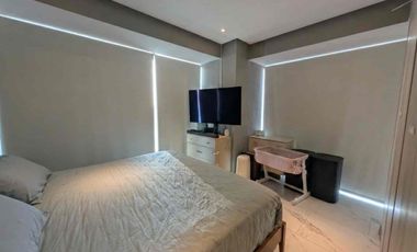 Apartado Departamento en renta de 2 recámaras en Country Club