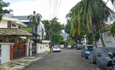 Rumah Lama Hoek 2 Lantai Strategis Di Jl Kebon Anggrek Cipete Selatan Jakarta Selatan