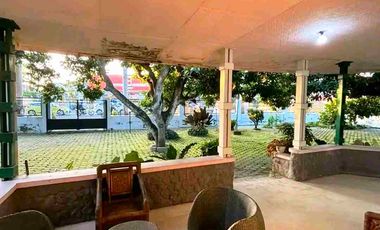 RUMAH HOOK PUSAT KOTA BLITAR