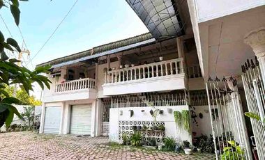 RUMAH HOOK PUSAT KOTA BLITAR