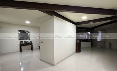 Casa en Venta de gran formato, zona Centro- Norte de Xalapa