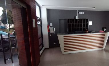 SE RENTA SUITE EN EL CORAZÓN DE LA AV. ELOY ALFARO