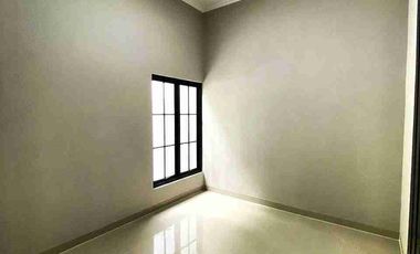 Rumah Cluster Cantik Dekat UNS dan Moewardi Jebres Solo