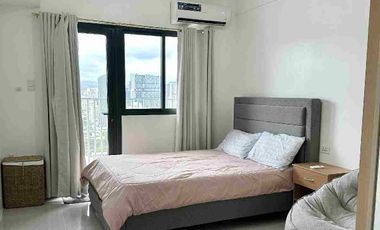 For Rent 1 Bedroom with Balcony