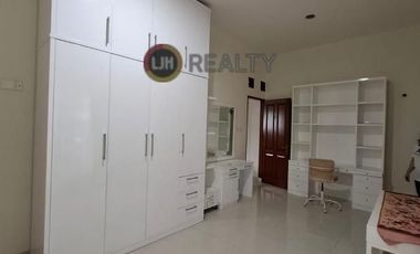 Disewakan Rumah Full furnish Kamar 5 di Duren Sawit dekat RS, Sekolah Jakarta Timur