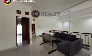 Disewakan Rumah Full furnish Kamar 5 di Duren Sawit dekat RS, Sekolah Jakarta Timur