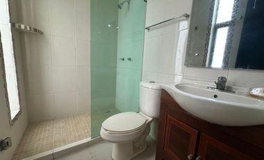 Hermosa residencia de dos plantas ubicada en una de las zonas con mayor plusvalía de Boca del Río.