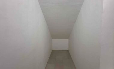 Di Jual Rumah Mewah Paling Dekat ke TB Simatupang, di Kemang Jakarta Selatan