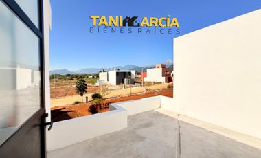 Vendo Bella Casa lista en 1 semana en Fraccionamiento Privado en Fortín, Villas Paraíso