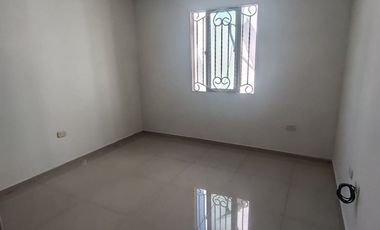 BONITA CASA DE CONJUNTO EN CIUDAD JARDIN BARRANQUILLA