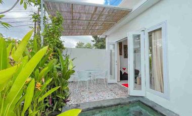 Dijual Villa Mewah Full Furnis Dengan Private poll Di Jimbaran Badung Bali