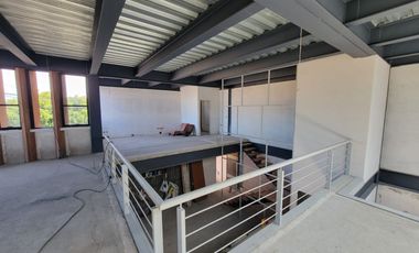 VENTA DE BODEGA CON OFICINA EN REFORMA SUR