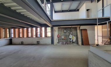 VENTA DE BODEGA CON OFICINA EN REFORMA SUR