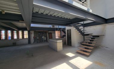 VENTA DE BODEGA CON OFICINA EN REFORMA SUR