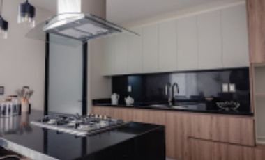 RENTO CASA NUEVA EN RESIDENCIAL PORTAVEDRA II CARRETERA LEON LAGOS CERCA DE LA GLORIETA DE AV INSURGENTES EN LEON GTO