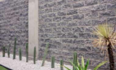 RENTO CASA NUEVA EN RESIDENCIAL PORTAVEDRA II CARRETERA LEON LAGOS CERCA DE LA GLORIETA DE AV INSURGENTES EN LEON GTO