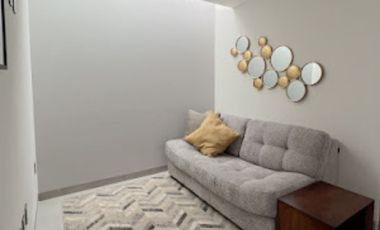 RENTO CASA NUEVA EN RESIDENCIAL PORTAVEDRA II CARRETERA LEON LAGOS CERCA DE LA GLORIETA DE AV INSURGENTES EN LEON GTO