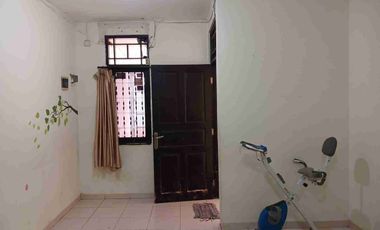 Dijual rumah 2.25 lt, dekat taman hdp timur taman palem lestari