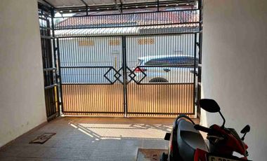 Dijual rumah 2.25 lt, dekat taman hdp timur taman palem lestari