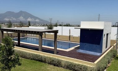 🔥 Casa en Renta en Altavia | Dominio Cumbres | Patio + Alberca | $17,500