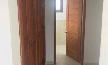VENDO LINDA CASA  EN EL VALLE DE GONDAVA.