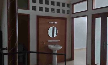 Dijual/Disewa Rumah Siap huni Tengah kota Sayap Pungkur