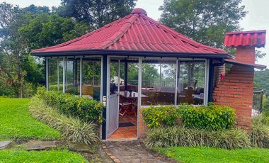 Finca Hermosa en la vereda San Miguel, San Francisco, Cundinamarca