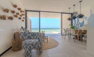 Villa en la playa en venta frente al mar en Telchac puerto