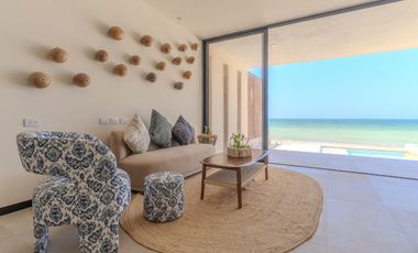 Villa en la playa en venta frente al mar en Telchac puerto