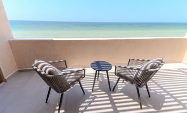 Villa en la playa en venta frente al mar en Telchac puerto