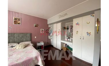 Venta de Exclusivo Departamento Duplex en Surco cerca al Colegio San José de Montericco, ESAN, UPC