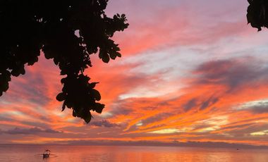 Beach House with Stunning Sunset Views