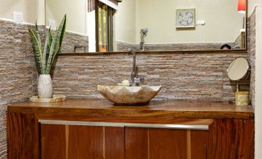 Beach House with Stunning Sunset Views