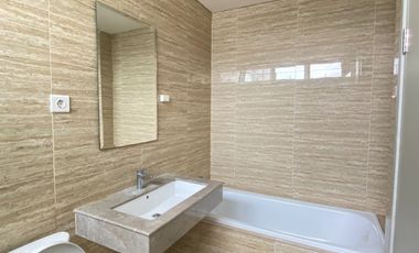 Rumah type corner hoek 3lt 13x14 182m Cluster Semayang Asya JGC Jakarta Garden City