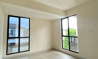 Rumah type corner hoek 3lt 13x14 182m Cluster Semayang Asya JGC Jakarta Garden City
