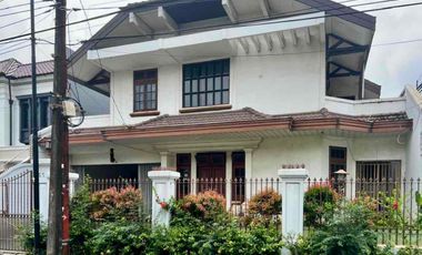 Jual Rumah 420m2 Kebun Jeruk Tosiga Karmel Cocok Kos/Klinik