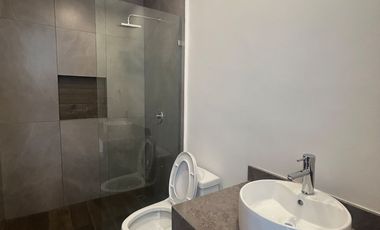 Pent House de 3 recámaras, sin muebles, en Montebello, con amenidades.