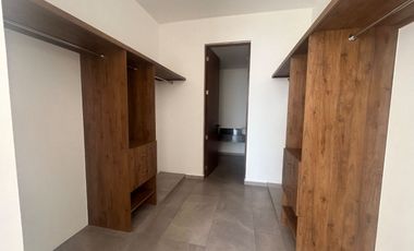 Pent House de 3 recámaras, sin muebles, en Montebello, con amenidades.